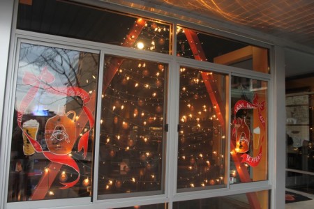 Christmas Window Displays, Casual Pint, Union Avenue, Knoxville, December 2012