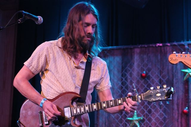 Tom Pryor with Jamie Cook, Scruffy City Ramble, Square Room, Knoxville, December 2012
