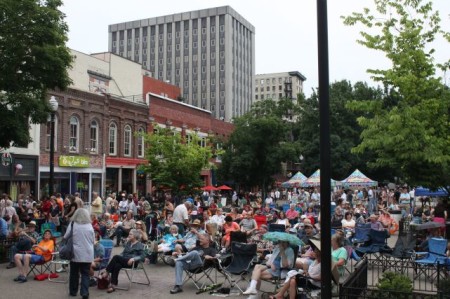 Crowd at the Bob Dylan Birthday Bash, Market Square, Knoxville, June 2013