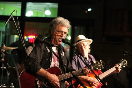 Steve Horton and Maggie Longmire of the Lonesome Coyotes, Bob Dylan Birthday Bash, Market Square, Knoxville, June 2013