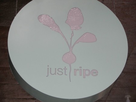 BusinessBits, Just Ripe Sign2, Knoxville, March 2011