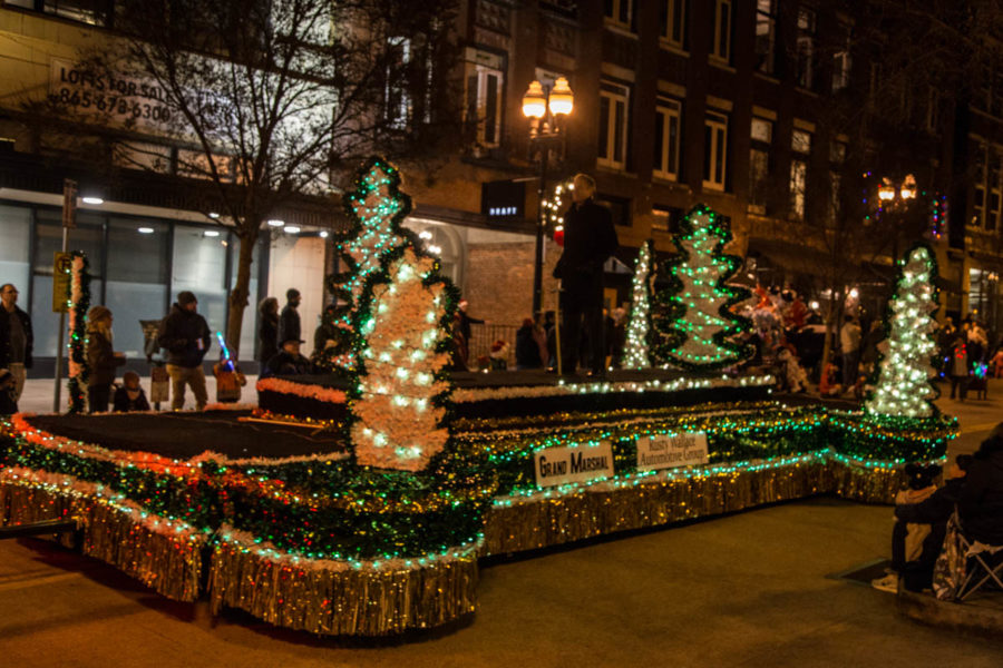 Knoxville Christmas Parade, Part One Inside of Knoxville