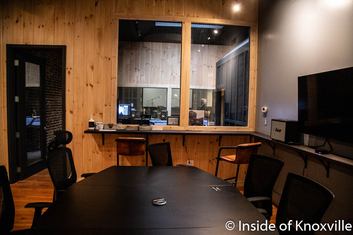 ProMotion Brings its Audio/Video Studio and Artist
