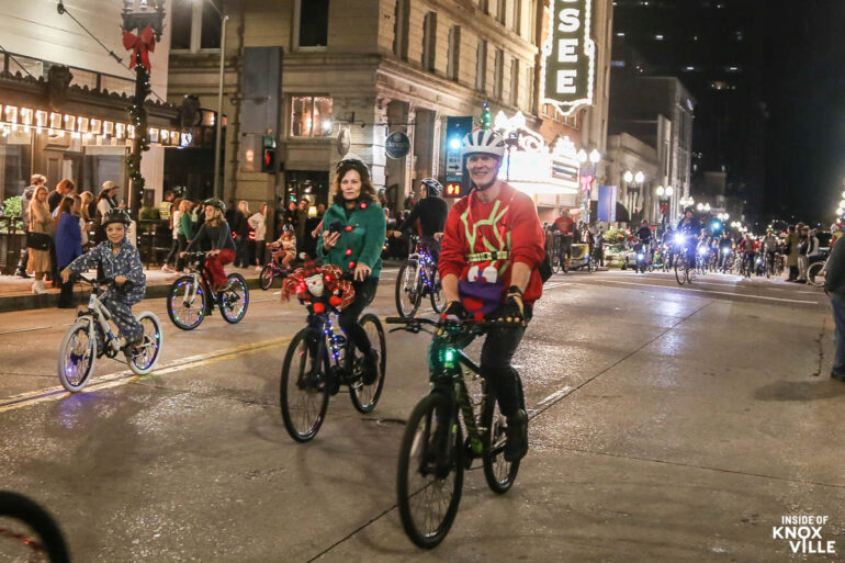 Tour de Lights 2022 Spreads Joy on Two Wheels Inside of Knoxville